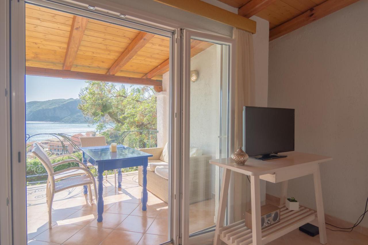 Villa Theodora View Apartments Polimnia Agios Georgios Pagon Extérieur photo